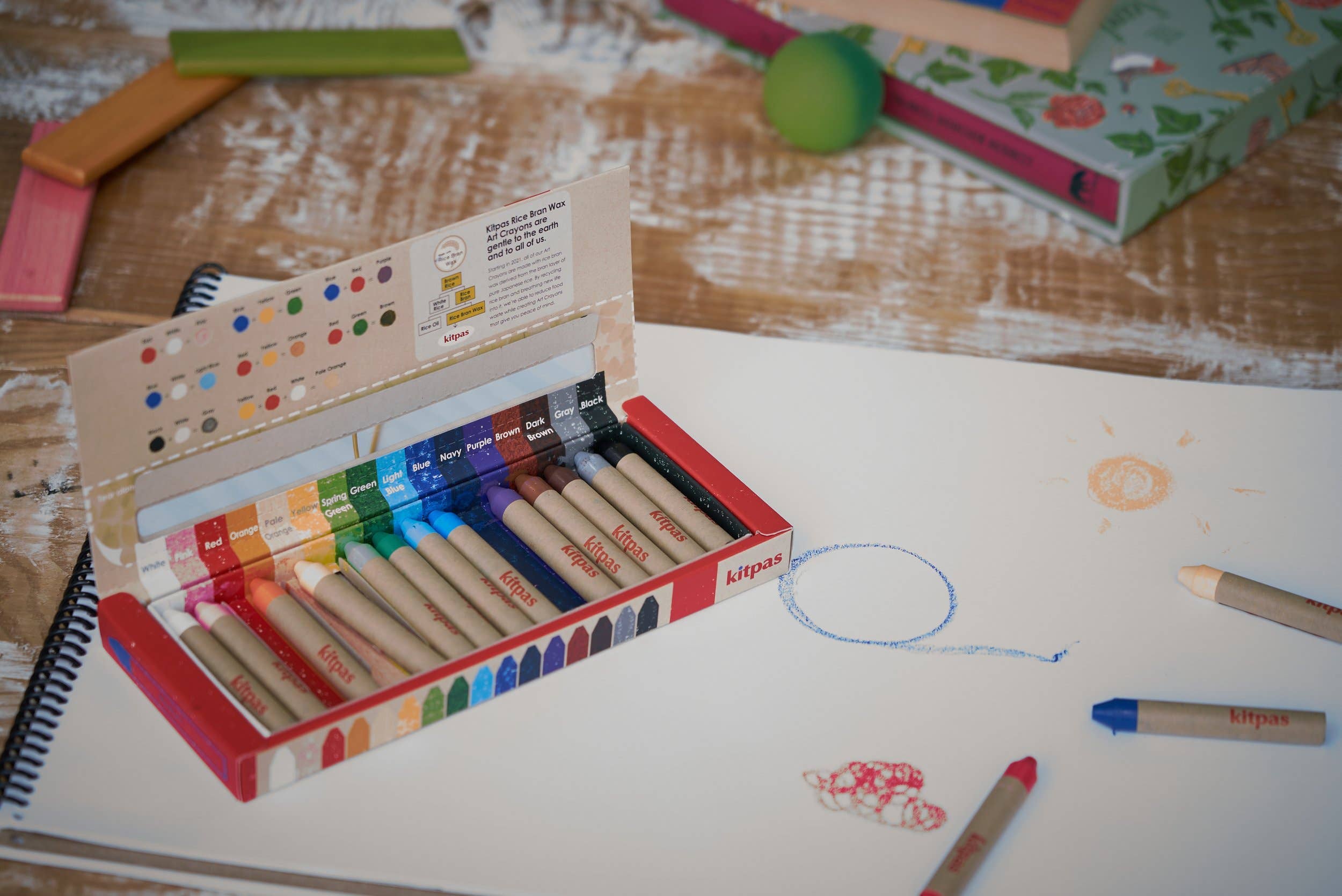 Kitpas Rice Bran Wax Crayons 16 Colours