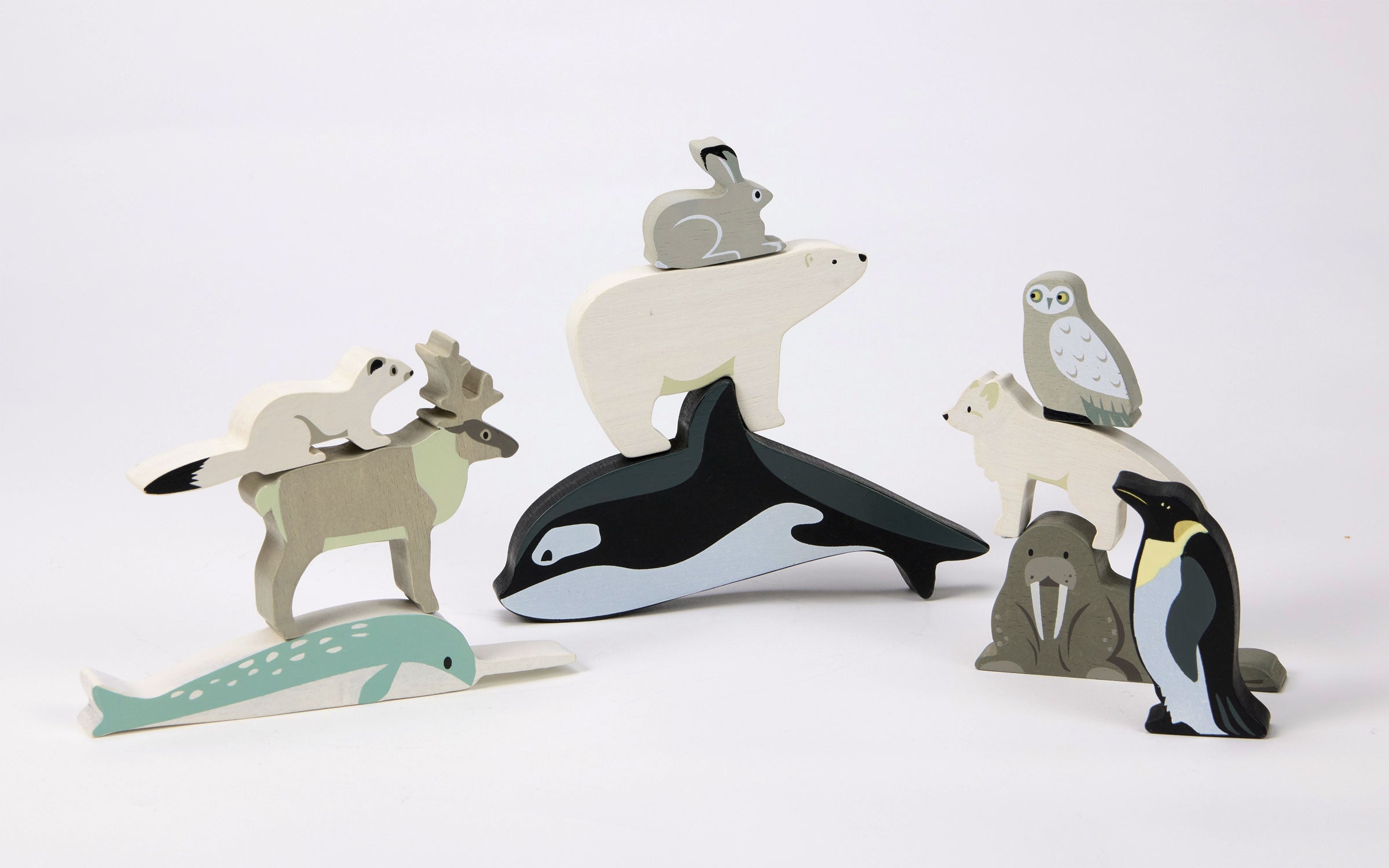 Polar Animals Shelf Set
