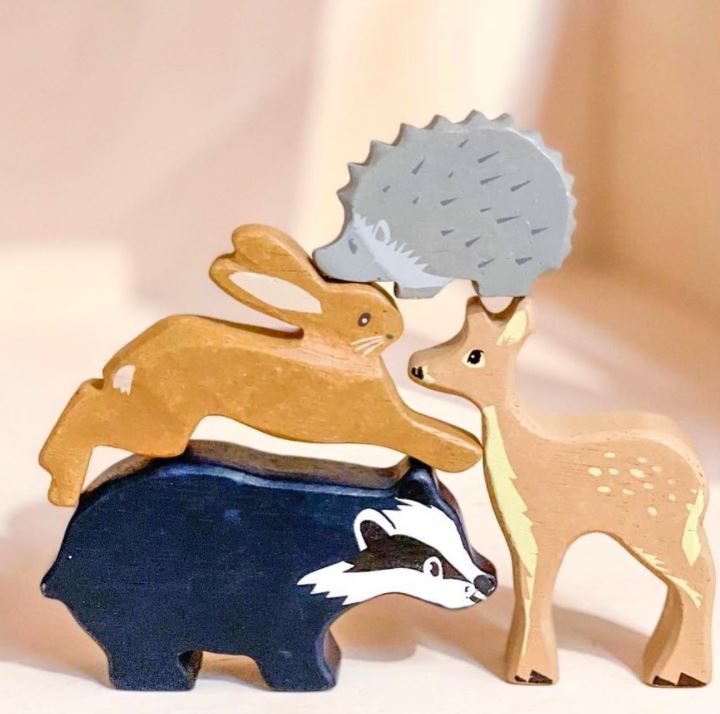 8 Woodland Animals Shelf Set